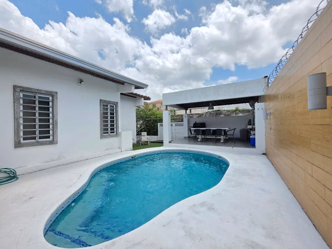 VENTA DE CASA EN URB. CASTILLA DE ORO, ALTOS DE PANAMA - Imagen 13