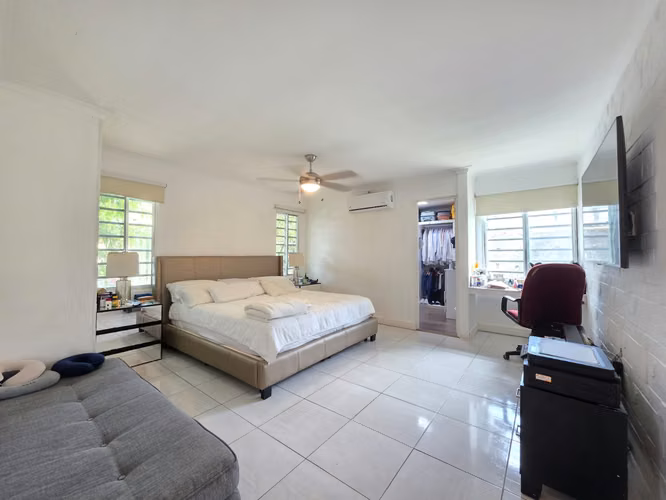 VENTA DE CASA EN URB. CASTILLA DE ORO, ALTOS DE PANAMA - Imagen 6