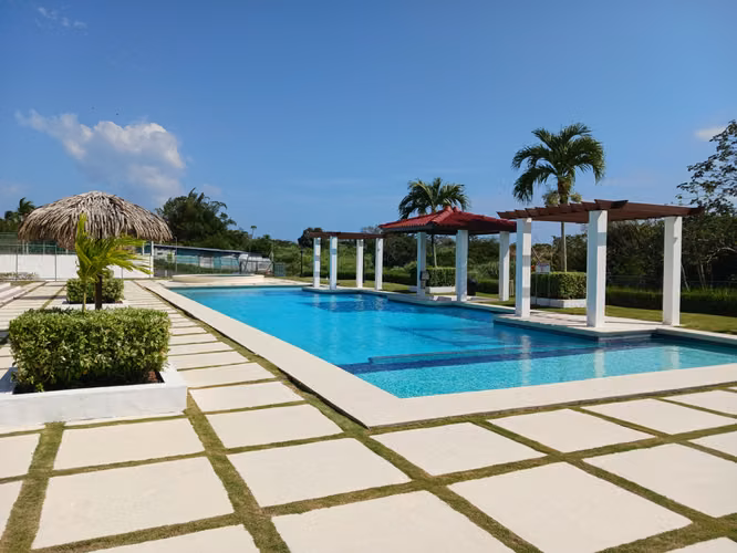 Casa amoblada 3 Recamaras 2 baños La Ermita San Carlos. Cerca de la Playa Residencial privado - Imagen 9