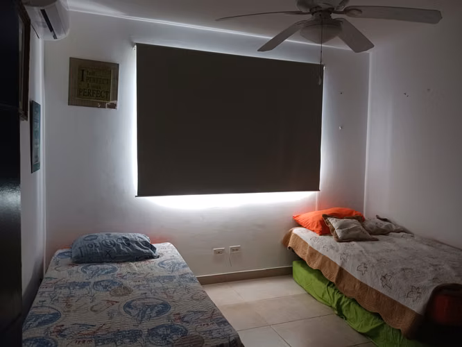 Casa amoblada 3 Recamaras 2 baños La Ermita San Carlos. Cerca de la Playa Residencial privado - Imagen 4
