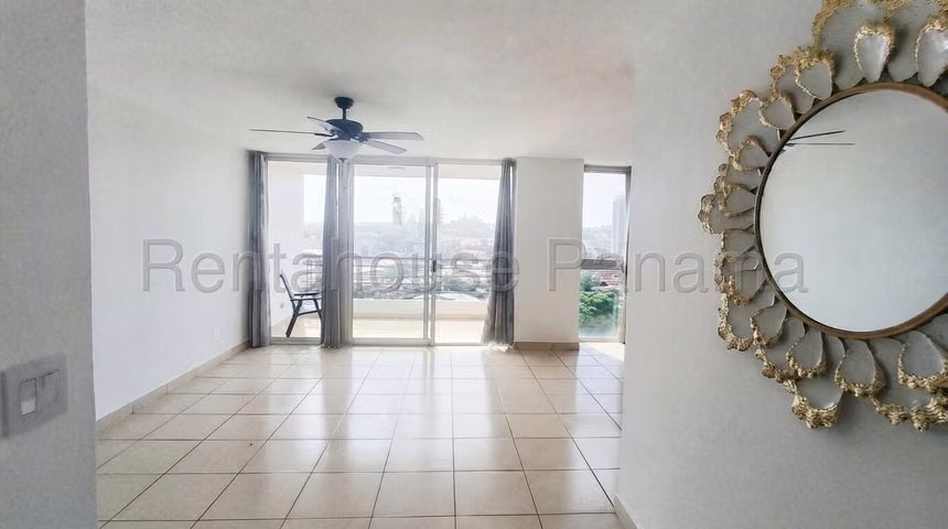 J1572GRR Alquiler de Apartamento en Las Loma