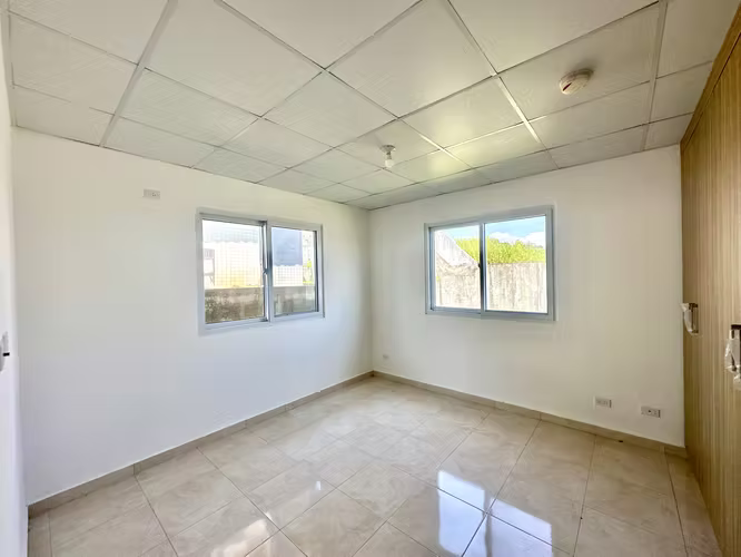 Casa en Alquiler/Nueva por Estrenar en P. H. Cumbres del Lago | 3 Recámaras | 2 Baños | 222 m² - Imagen 9