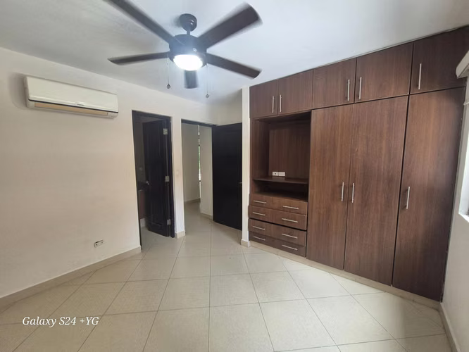 VENTA DE APARTAMENTO DE APARTAMENTO EN PH EMBASSY CLUD - Imagen 18