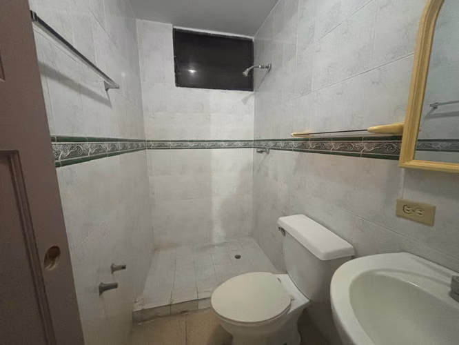 VENTA DE APARTAMENTO EN BELLA VISTA - Imagen 7