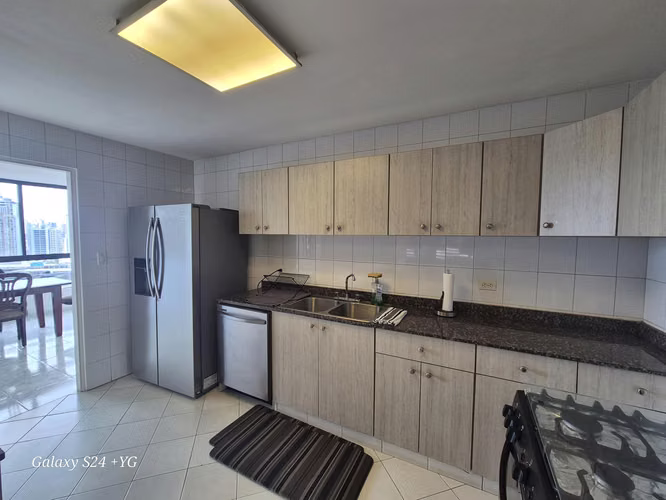 ALQUILER DE APARTAMENTO EN PH MIRALUZ - Imagen 5