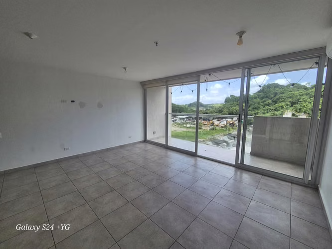 VENTA DE APARTAMENTO EN PH HACIENDA GOLF - Imagen 8