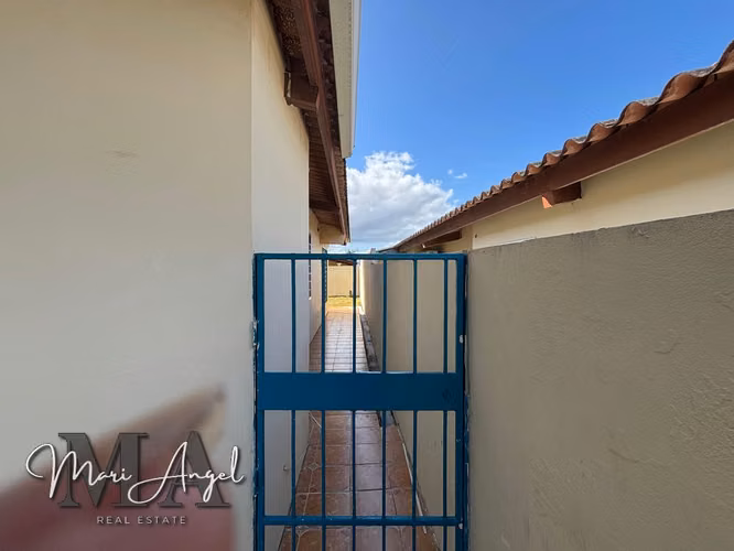 VENTA DE CASA EN BRISAS DEL GOLF - Imagen 3