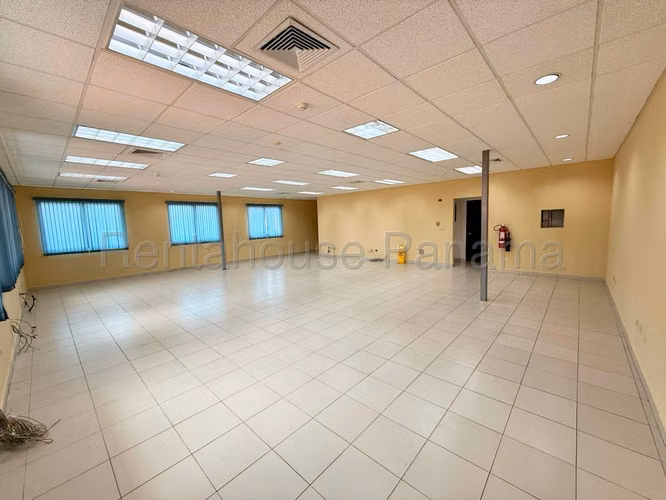 VENTA DE OFICINA EL CARMEN GM - Imagen 17