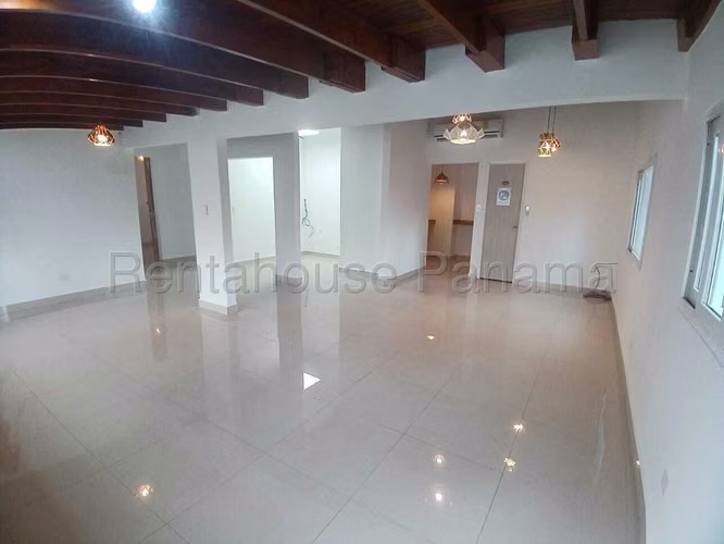 Alquiler Casa Comercial Nuevo Paitilla - YD