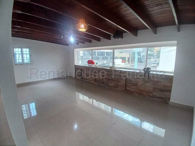 Alquiler Casa Comercial Nuevo Paitilla - YD