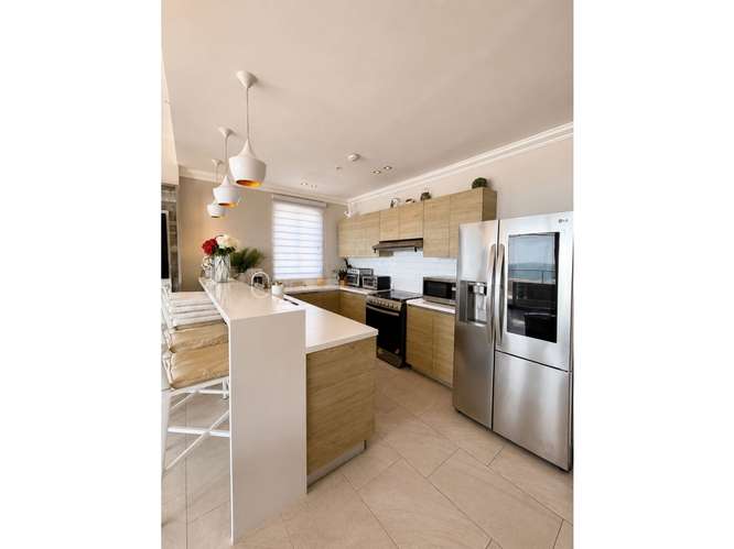 VENDO APARTAMENTO PLAYA ESCONDIDA