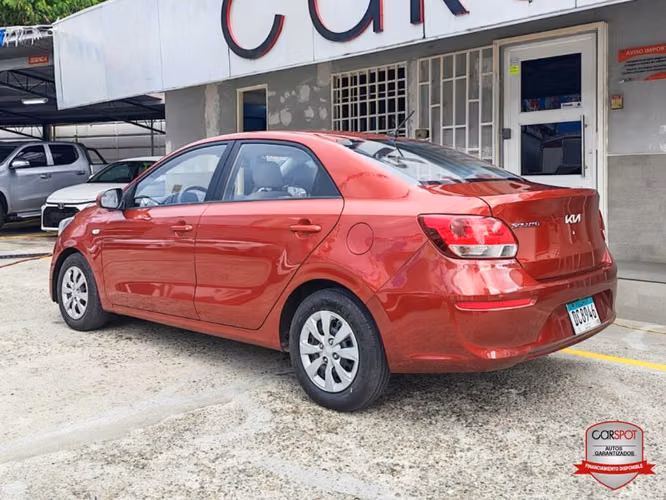 Kia Soluto 2022 Manual DC8946 - Imagen 6
