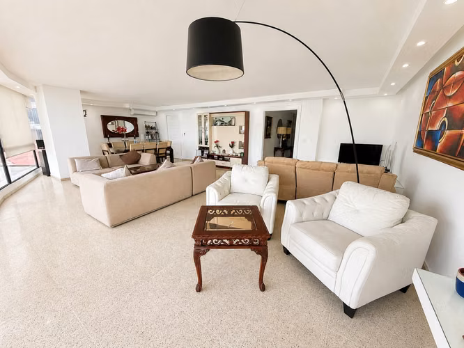 Venta de apartamento con vista al mar en Punta Paitilla - Imagen 3