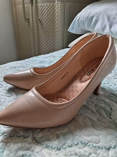 Hermosos zapatos color NUDE Calzaflex - Imagen 4