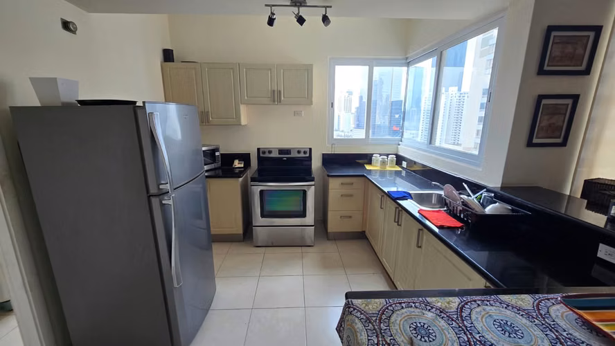 Apartamento Amoblado en PH Vista del Mar – $1,400 - Imagen 2
