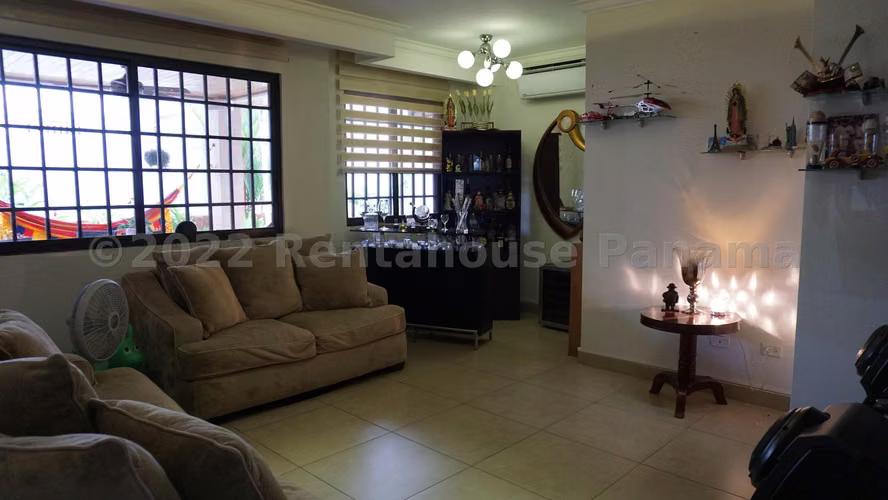 VENDO Casa de ESQUINA en Ph Olympus.340m2 lote - Imagen 11