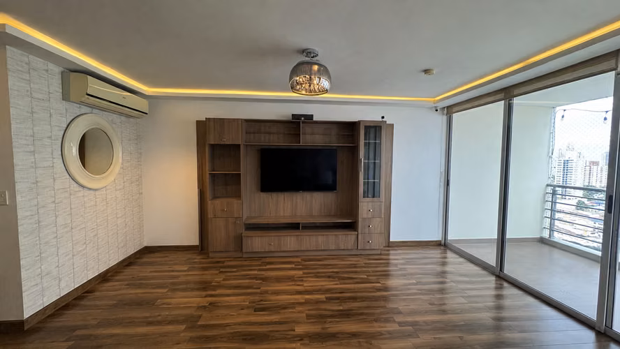 Se vende lindo apartamento en La Loma - Imagen 4