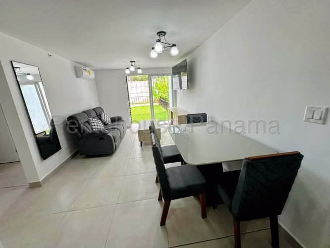 27309. Se alquila apartamento amoblado 2 recamaras, 2 baños, jardín privado. - Imagen 18