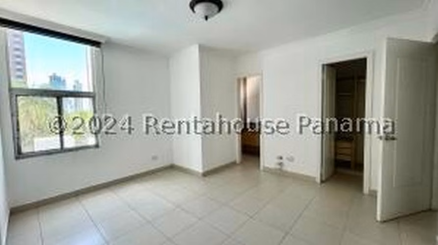 27-1757RGG San Francisco apartamento VENTA 205m2 $1,540 x m2. Contáctenos si sabe de oportunidad!