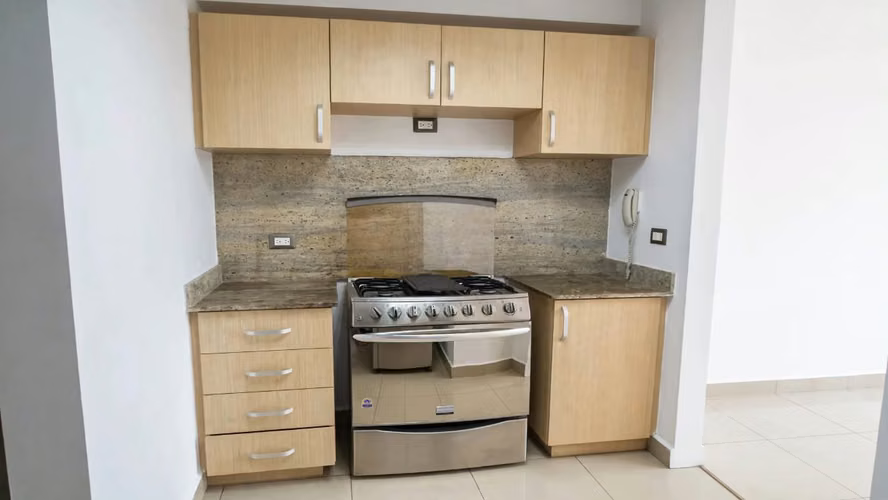 Apartamento en Condado del Rey I con ubicación privilegiada - Imagen 4