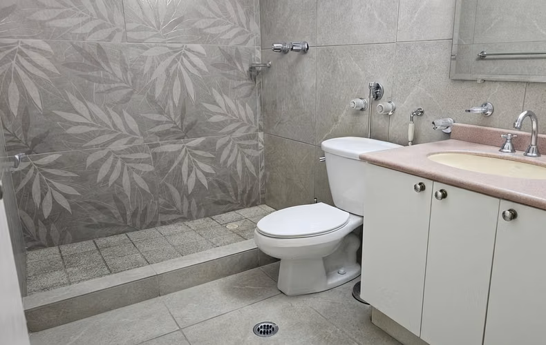 Apartamento en El Cangrejo I con amplios espacio y balcon - Imagen 12