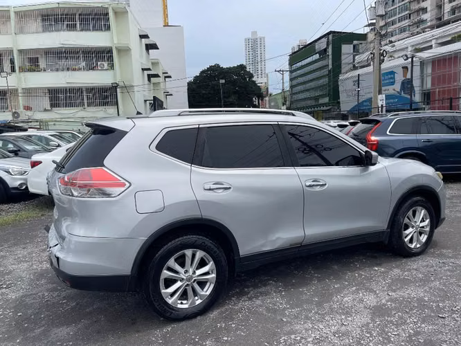 NISSAN XTRAIL 2017 - Imagen 3
