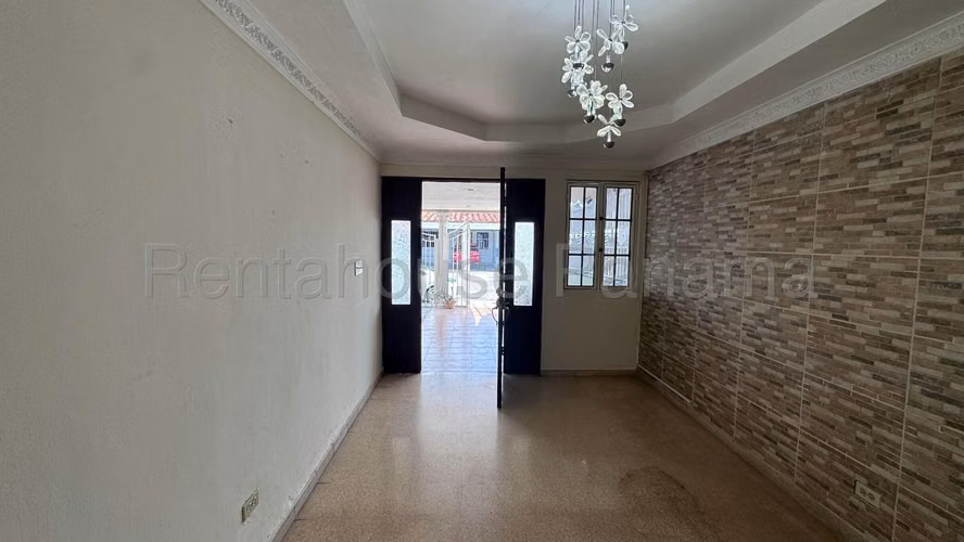 Venta Casa Chanis - YD