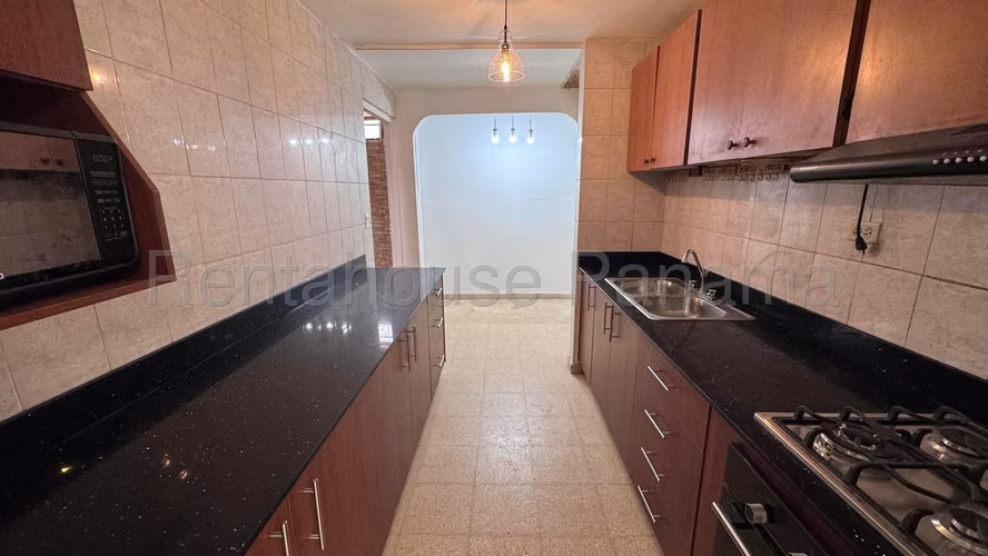 Venta Casa Chanis - YD