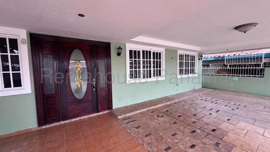 Venta Casa Chanis - YD