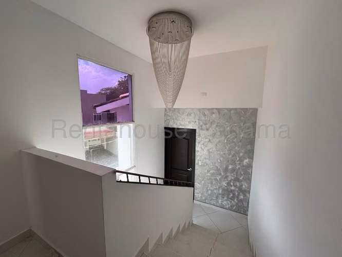 Veta Casa Altos de Santa María - YD - Imagen 6