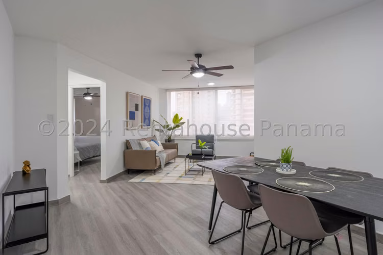 Apartamento en Venta en San Francisco. 26-733.