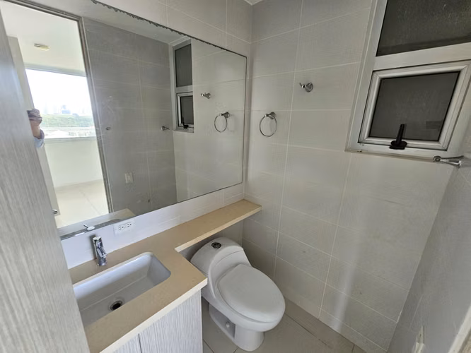 Venta de Apartamento en PH Portoalegre - Villa Lucre. Haga una oferta