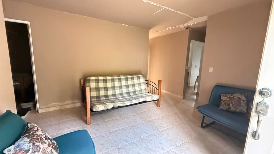 SE VENDE ACOGEDORA CASA EN LOS ALTOS DE CERRO AZUL - Imagen 4