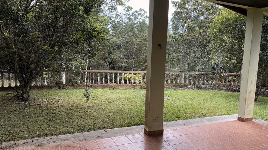 SE VENDE ACOGEDORA CASA EN LOS ALTOS DE CERRO AZUL - Imagen 15