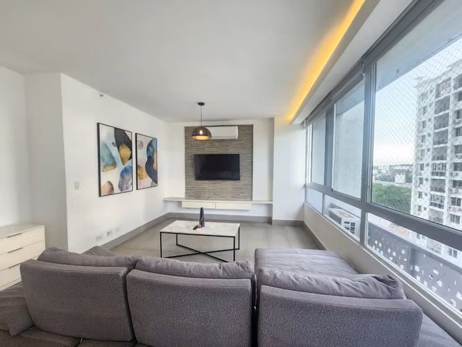 Se alquila apartamento en Vía España - Imagen 12