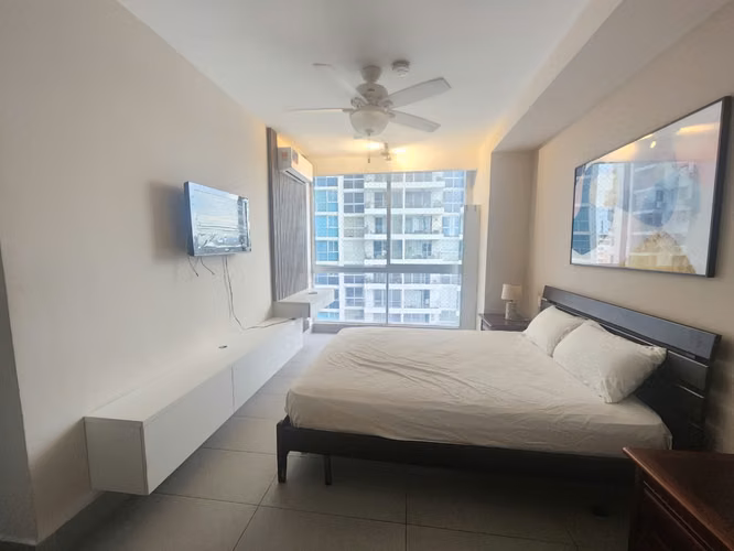 Se alquila apartamento en Vía España - Imagen 17