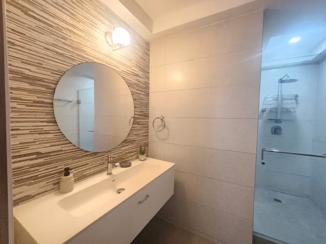 Se alquila apartamento en Vía España - Imagen 9