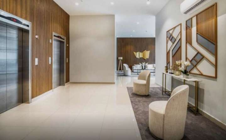 Se alquila apartamento en Carrasquilla  - Imagen 3