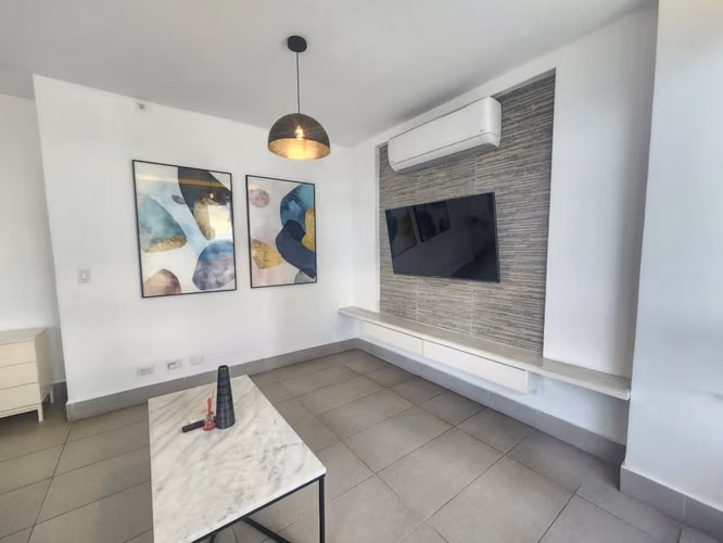 Se alquila apartamento en Vía España - Imagen 14