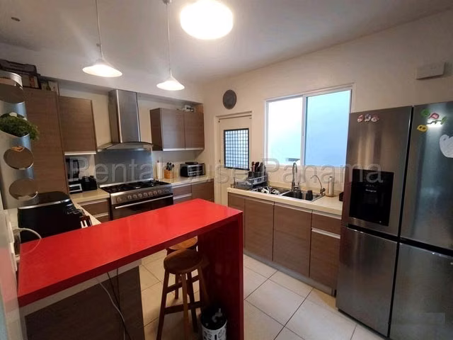 Venta de Casa en Brisas del Golf - Imagen 4