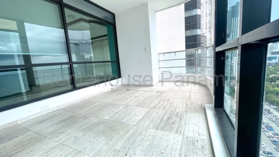 Venta de Apartamento en Avenida Balboa Ph Miramar Plaza Solo Cliente Directo MC - Imagen 7