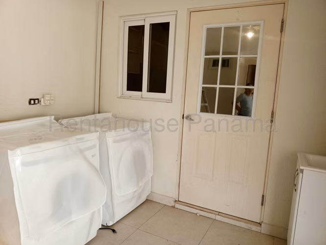 Alquilo Casa en Versalles OF27-1755 - Imagen 9