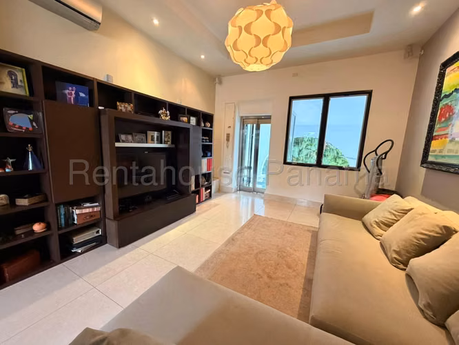Alquiler de Casa en Santa Maria Fairway States SN - Imagen 12