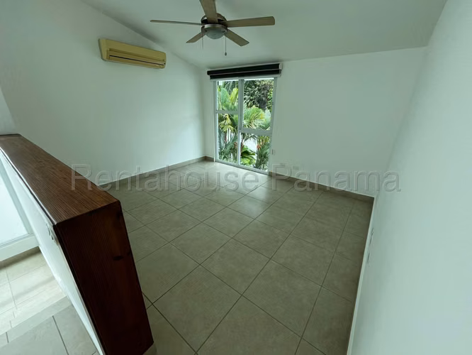 Venta de Casa en Altos de Panama Casa Horizontes KC - Imagen 8