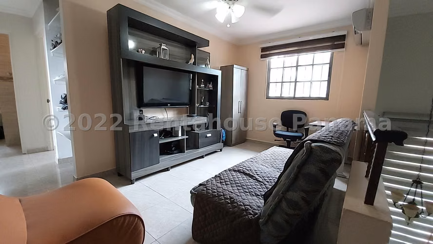 Venta de Casa en Betania Corona Gardens KC