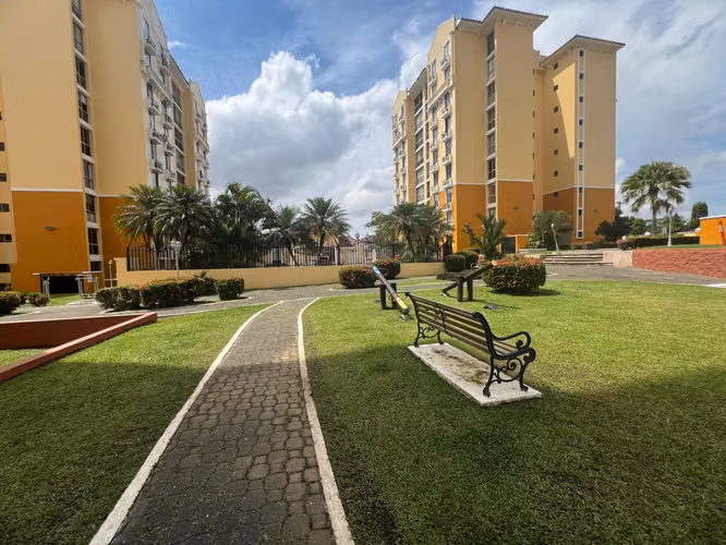 Venta de apartamento en el PH McGregor Hill Condado del Rey -C.J. - Imagen 12