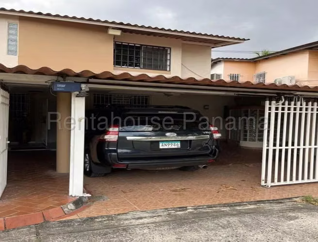 Casa en Venta en Parque Lefevre  JG - Imagen 2