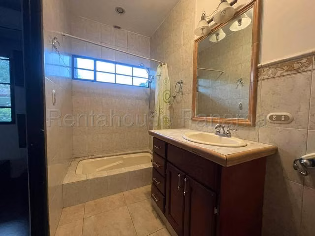 Casa en alquiler en Albrook 27LRL1285 - Imagen 8