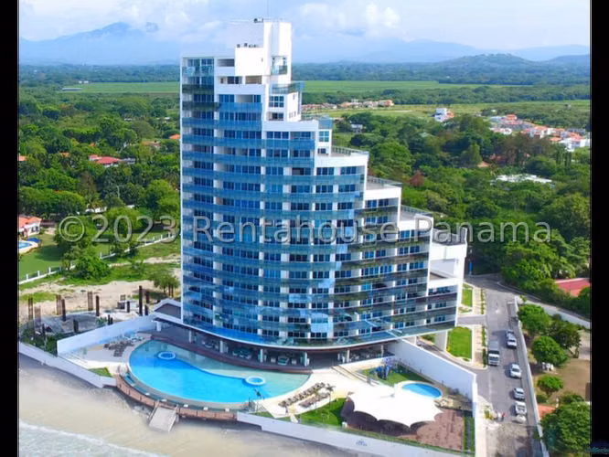 Venta de Apartamento en Nueva Gorgona Chame *