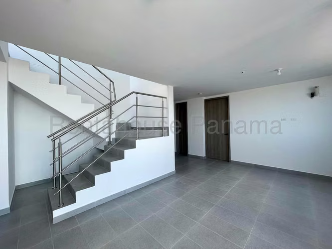 Venta de Apartamento Loft de 115mts - Imagen 3